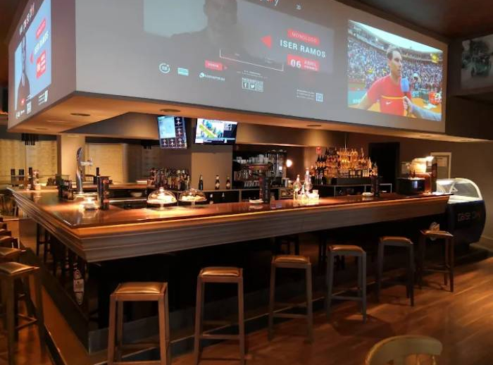 Pause & Play Gaming Lounge Casino & Sports Bar, Soria