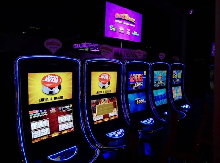 Pause & Play Gaming Lounge Casino & Sports Bar, Soria
