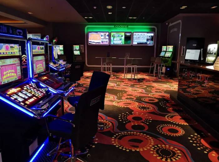 Pause & Play Gaming Lounge Casino & Sports Bar, Soria