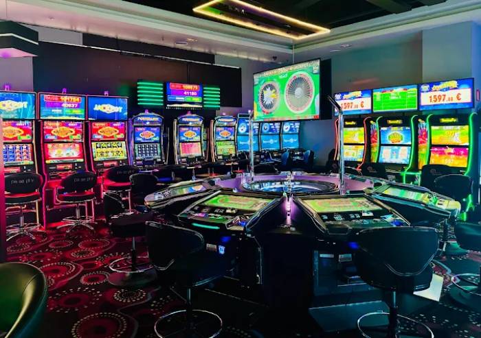 Pause & Play Gaming Lounge & Sports Bar, Ponferrada