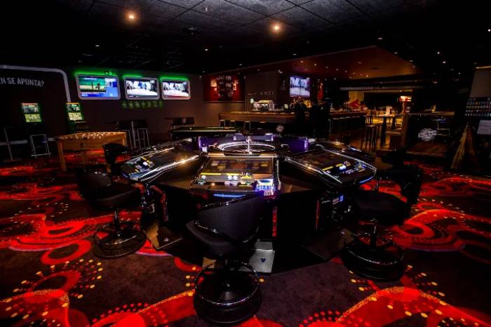 Pause & Play Casino C. C. Luz del Tajo Toledo