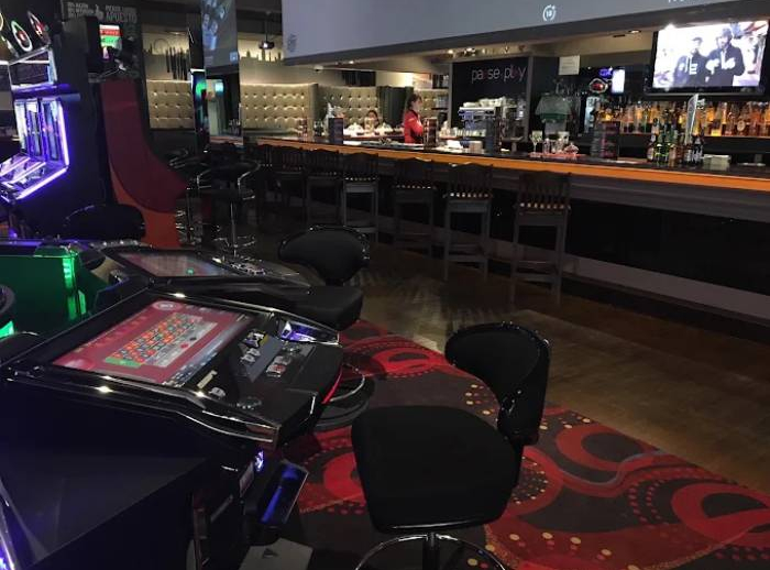Pause & Play Gaming Casino, Logroño