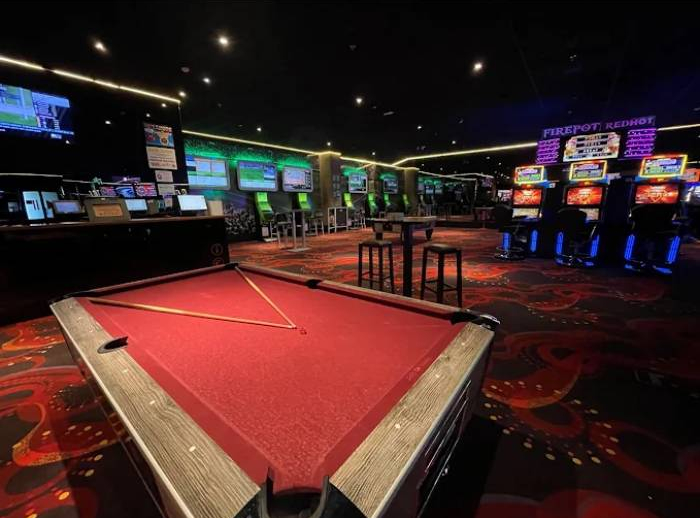 Pause & Play Games Room & Sportsbar CC Gorbeia, Álava