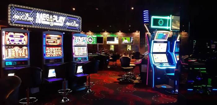 Pause & Play Games Room & Sportsbar CC Gorbeia, Álava