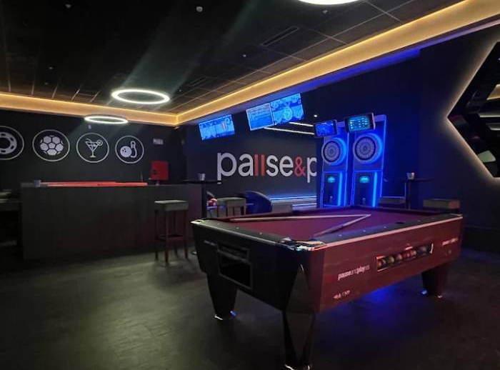 Pause & Play Casino & Sports Bar Jaén Plaza, Jaén