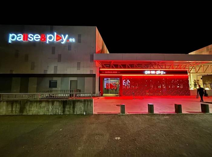 Pause & Play Casino CC EL Faro, Badajoz