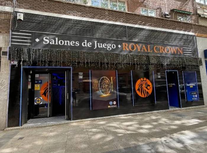 Royal Crown Antonio López, Madrid