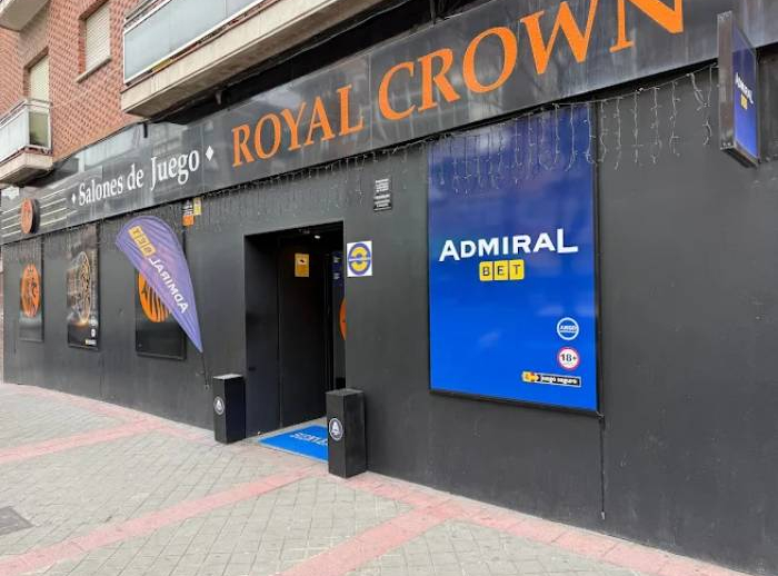 Royal Crown Oca 45, Madrid