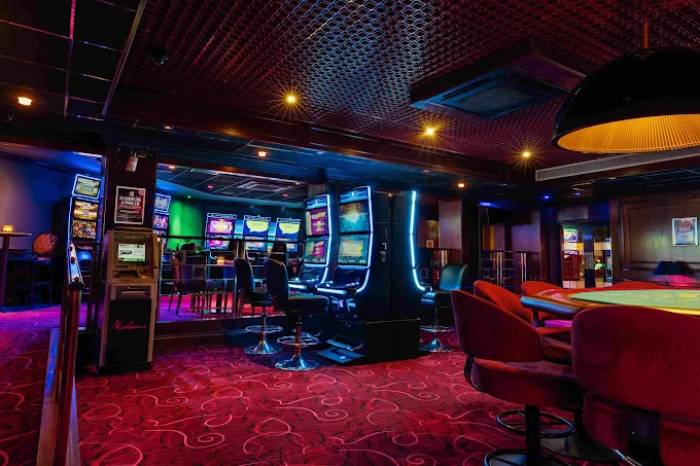 Napoleons Casino & Restaurant, Hull