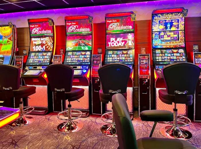 Admiral Casino, Acton