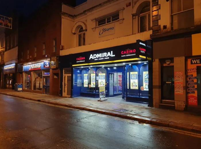 Admiral Casino, Burton