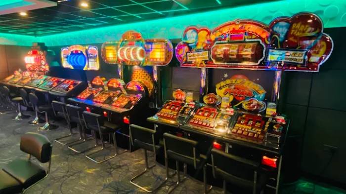 Admiral Casino, Dawlish