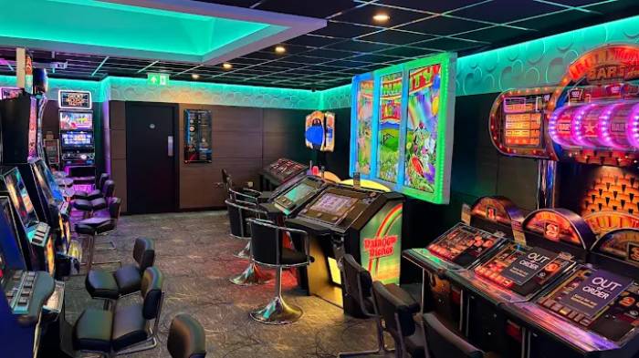 Admiral Casino, Dawlish