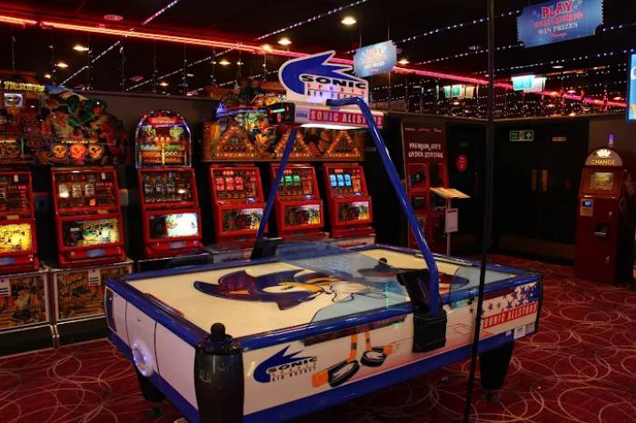 Admiral Casino Flamingo Amusements, Hastings