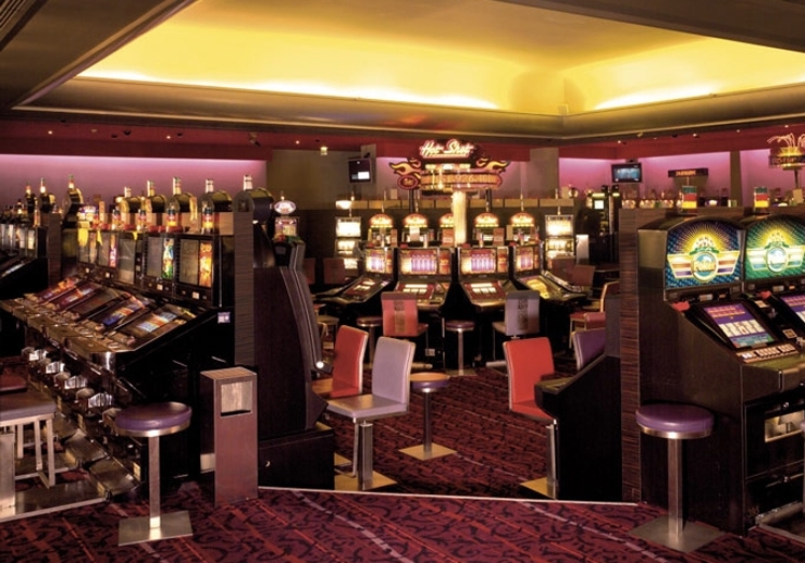 CASINO BARRIÈRE CASSIS Infos and Offers - CasinosAvenue