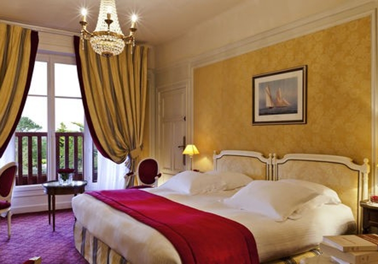 Chambre deluxe - Hôtel Barrière L'Hermitage