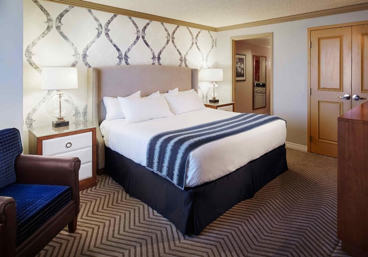 Premium Room - North Kansas City Harrah's Hotel