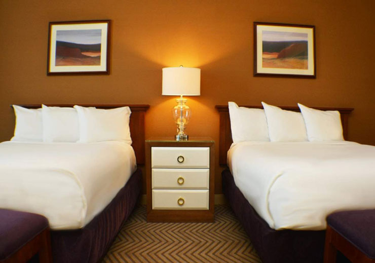 Deluxe room double bed - Metropolis Harrah's Casino & Hotel