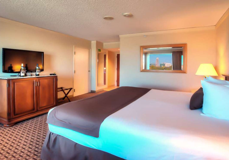 Deluxe room - Council Bluffs Harrah's Casino & Hotel