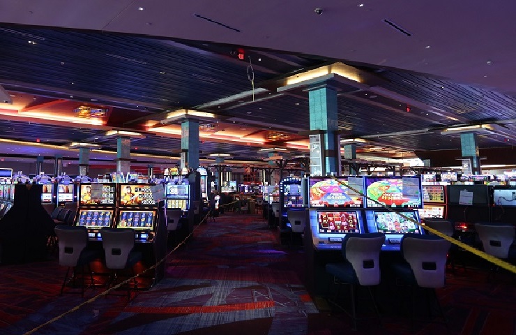 Casino & Resorts World Catskills