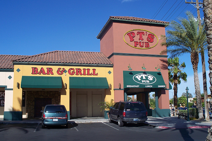 PT's Pub & Casino Sahara & Nellis, Las Vegas