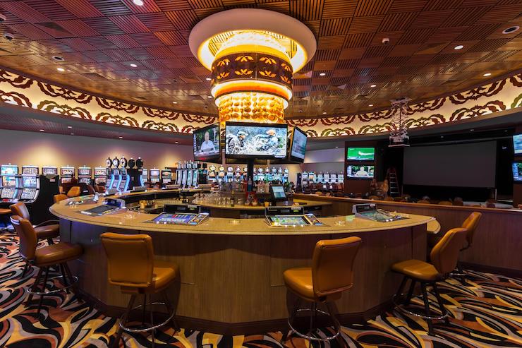 Winnavegas Casino Resort, Sloan